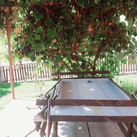 Guest House Ahmo Halilcevic Dubrave Gornje ภายนอก รูปภาพ