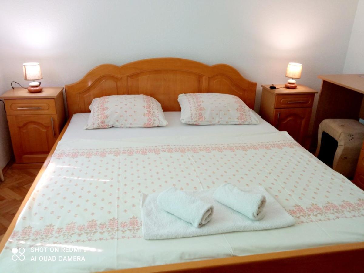 Guest House Ahmo Halilcevic Dubrave Gornje ภายนอก รูปภาพ