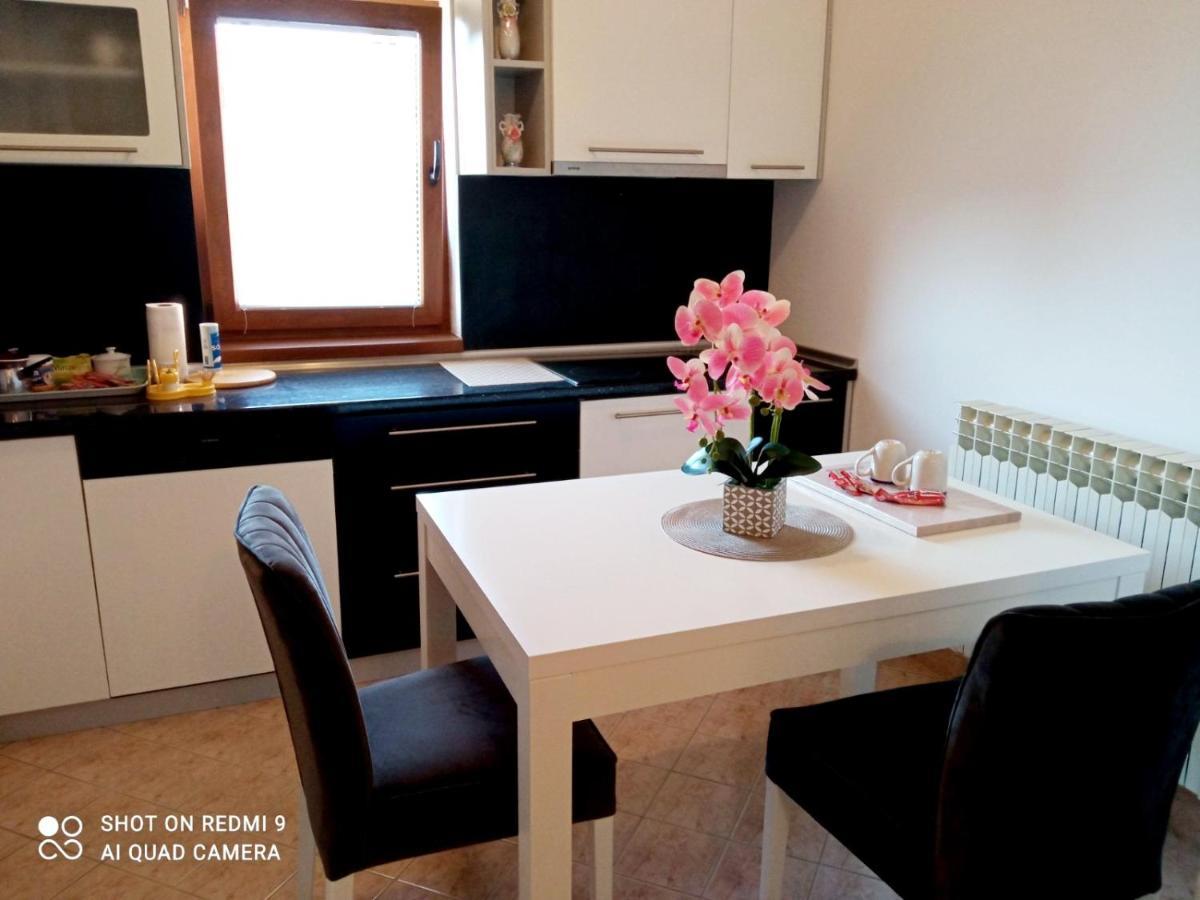 Guest House Ahmo Halilcevic Dubrave Gornje ภายนอก รูปภาพ