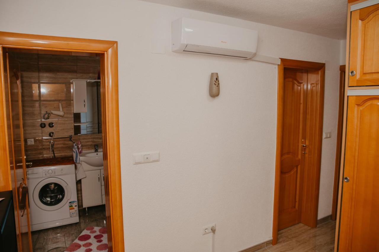 Guest House Ahmo Halilcevic Dubrave Gornje ภายนอก รูปภาพ